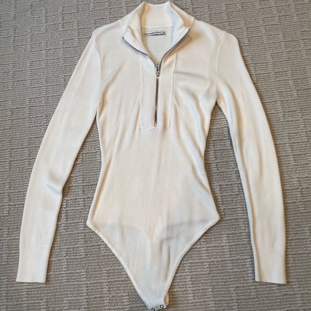 Abercrombie half zip bodysuit sweater